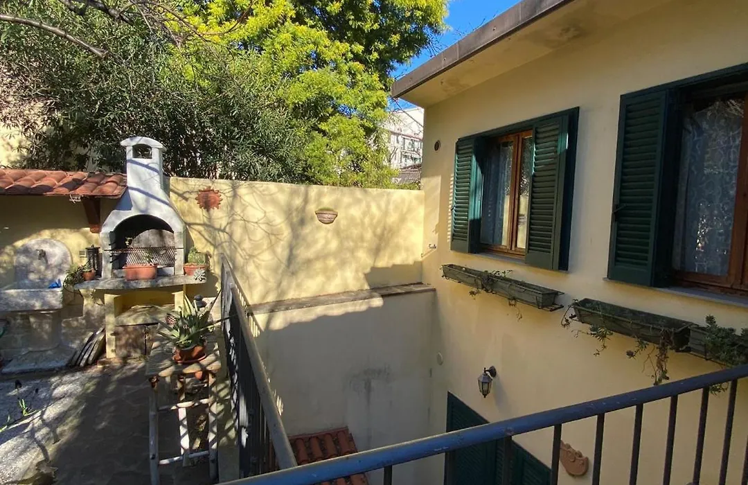 Appartamento Indipendente Con Giardino Fralu-1